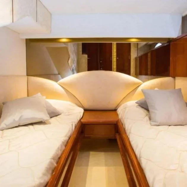 Magic Island - Private Luxury Yacht